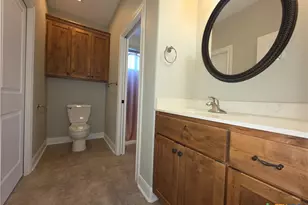 565 E Ward St, Goliad, TX 77963 - Photo 21