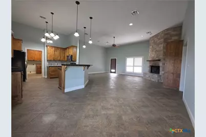 565 E Ward Street, Goliad, TX 77963 - Photo 15