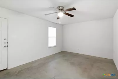 912 S 6th Street #B, Temple, TX 76504 - Photo 5
