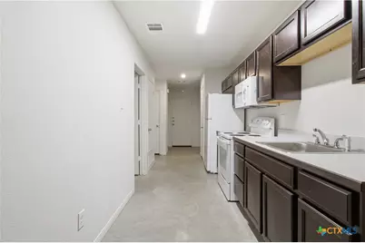 912 S 6th Street #B, Temple, TX 76504 - Photo 9