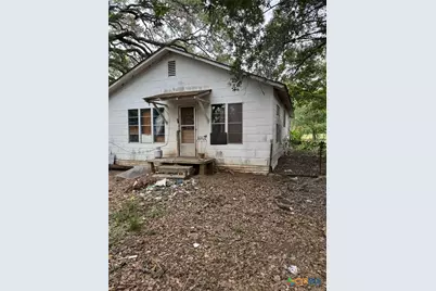 603 Davis Avenue, Yoakum, TX 77995 - Photo 3