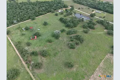209 Rice Road, Yoakum, TX 77995 - Photo 5