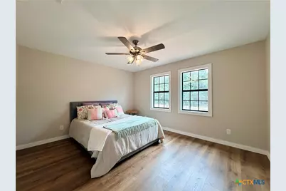 209 Rice Road, Yoakum, TX 77995 - Photo 27