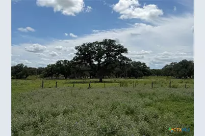 209 Rice Road, Yoakum, TX 77995 - Photo 11