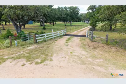 1130 County Road 1G, Hallettsville, TX 77964 - Photo 3