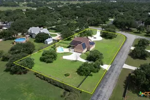 200 Texas Country Dr, New Braunfels, TX 78132 - Photo 23