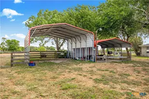 39 Woods Rd, Port Lavaca, TX 77979 - Photo 9