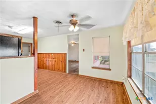 39 Woods Rd, Port Lavaca, TX 77979 - Photo 19