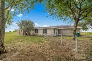 39 Woods Rd, Port Lavaca, TX 77979 - Photo 7