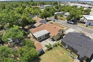1007 S 51st St, Temple, TX 76504 - Photo 33