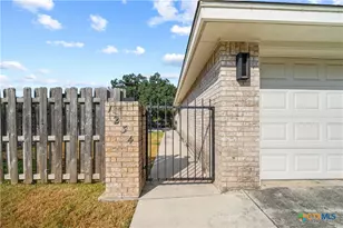 1234 Bluff Creek Cir, New Braunfels, TX 78130 - Photo 17
