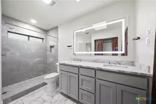 1234 Bluff Creek Cir, New Braunfels, TX 78130 - Photo 29
