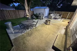 1234 Bluff Creek Cir, New Braunfels, TX 78130 - Photo 15
