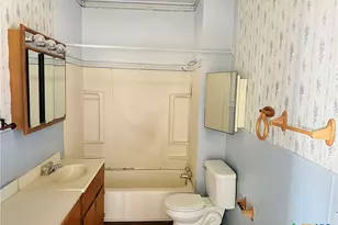1503 Lova Dr, Victoria, TX 77901 - Photo 5