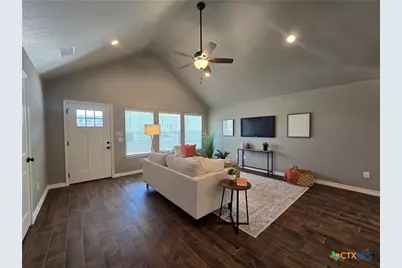 1071 Skyline Drive, Canyon Lake, TX 78133 - Photo 5