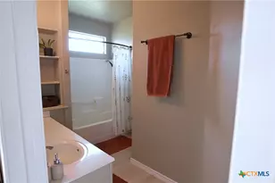 626 April Dr, Canyon Lake, TX 78133 - Photo 21