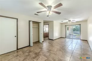 7273 Woodlake Cir, Belton, TX 76513 - Photo 15
