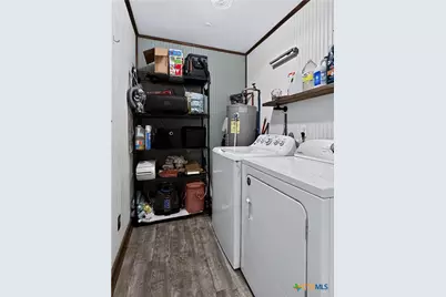 2520 County Road 232, Gonzales, TX 78629 - Photo 21