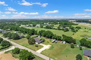 101 Brown Dr, Eddy, TX 76524 - Photo 37