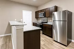 1204 N 18th St, Killeen, TX 76541 - Photo 7