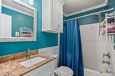 654 Calumet Drive, Palacios, TX 77465 - Photo 15