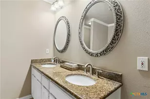 10900 Crown Colony Dr, Austin, TX 78747 - Photo 5