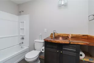 3 E Ave Ave, Temple, TX 76504 - Photo 9