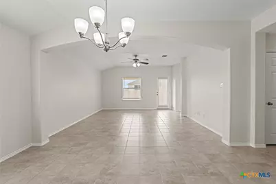 8803 Sky Crest Drive, Temple, TX 76502 - Photo 9