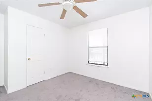 142 Wolf Rd, Copperas Cove, TX 76522 - Photo 11
