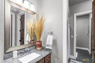 131 Entre Rios Blvd, New Braunfels, TX 78132 - Photo 25