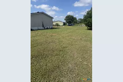 352 Stagecoach Hill Drive, Seguin, TX 78155 - Photo 7