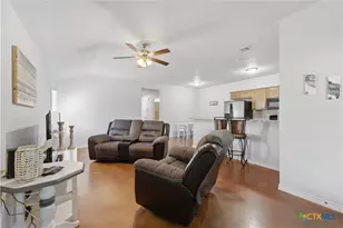 112 E Truman Ave, Copperas Cove, TX 76522 - Photo 9