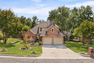 413 Hallmark Cir, Belton, TX 76513 - Photo 1