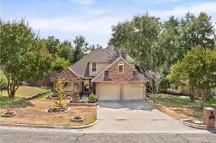 413 Hallmark Cir, Belton, TX 76513 - Photo 1