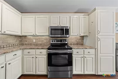413 Hallmark Circle, Belton, TX 76513 - Photo 3