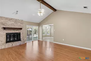 306 Southwick Cir, Seguin, TX 78155 - Photo 7
