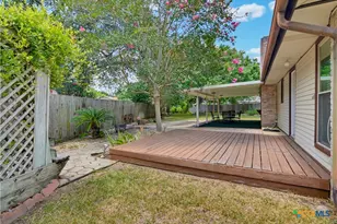 306 Southwick Cir, Seguin, TX 78155 - Photo 37