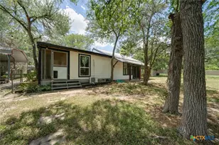 150 Lakeview Dr, Del Valle, TX 78617 - Photo 23
