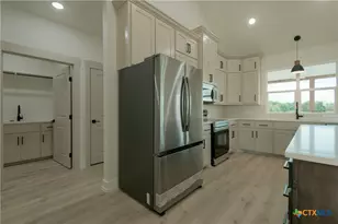 7901 Pecan Rd, Troy, TX 76579 - Photo 13