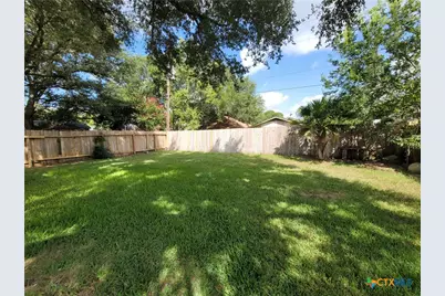 206 Belmoor Lane, Victoria, TX 77904 - Photo 15