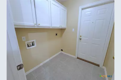 206 Belmoor Lane, Victoria, TX 77904 - Photo 13