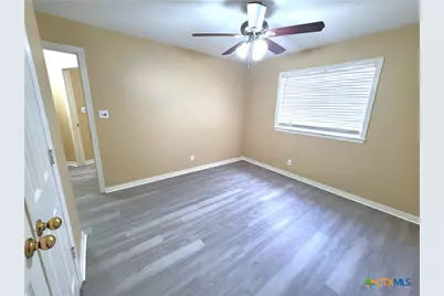 206 Belmoor Lane, Victoria, TX 77904 - Photo 7