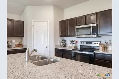 7108 N Guadalupe Road, China Spring, TX 76633 - Photo 21