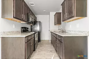 107 Lost Trl, Copperas Cove, TX 76522 - Photo 9