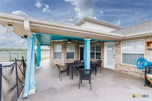 1506 Harwood Rd, Luling, TX 78648 - Photo 29