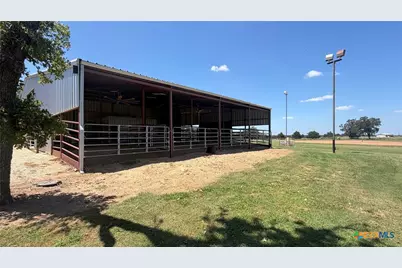 5205 S Fm 486, Thorndale, TX 76577 - Photo 43