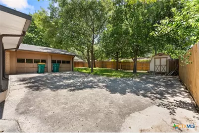 303 E 20th Avenue, Belton, TX 76513 - Photo 31
