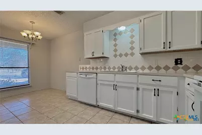 725 Royal Street #725 & 727, Salado, TX 76571 - Photo 15