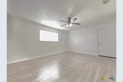725 Royal Street #725 & 727, Salado, TX 76571 - Photo 9