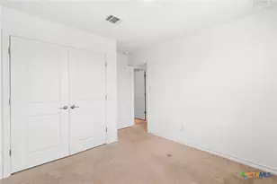 223 Flowers Ave, Hutto, TX 78634 - Photo 35